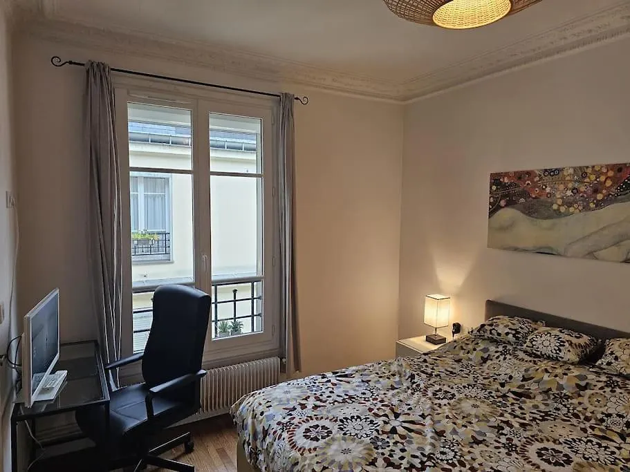 Appartement67m 2 パリ